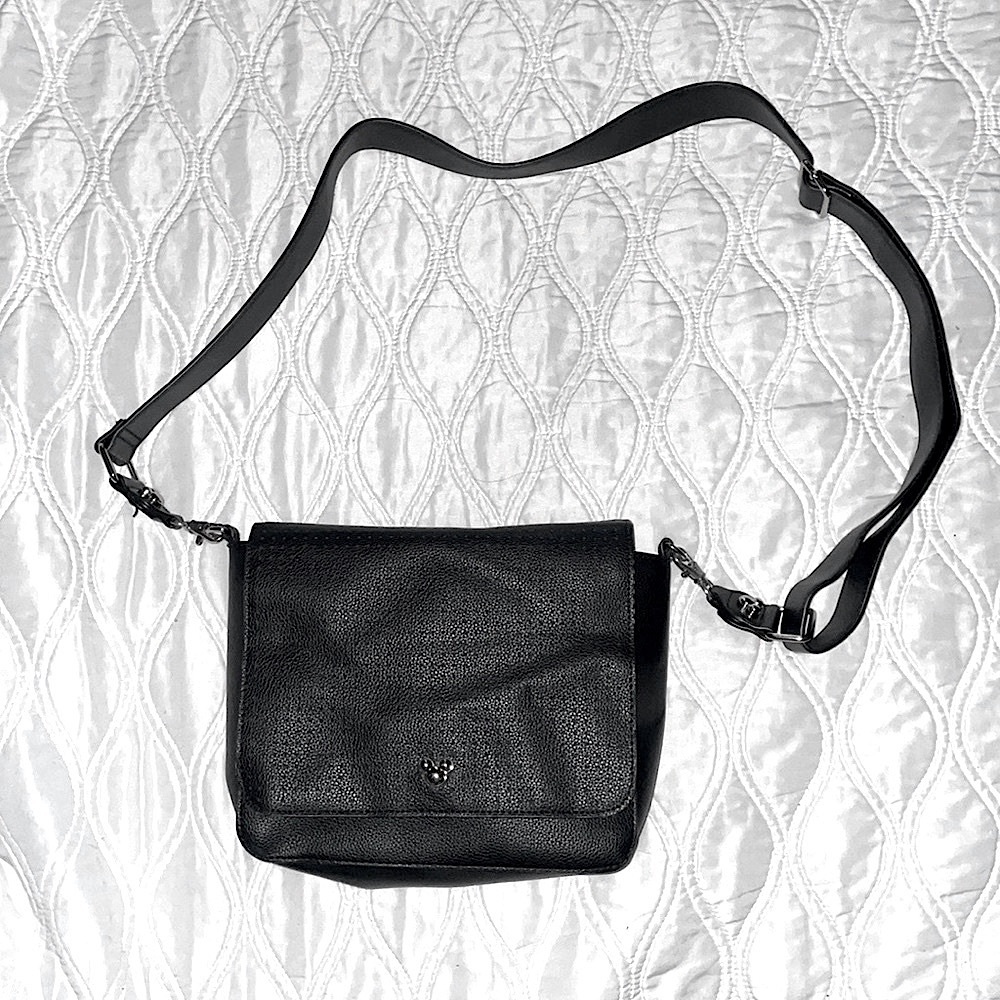 Disney black crossover Pin display purse